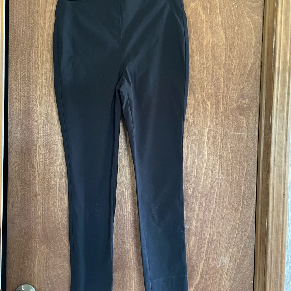 Chico’s black slim ankle pants